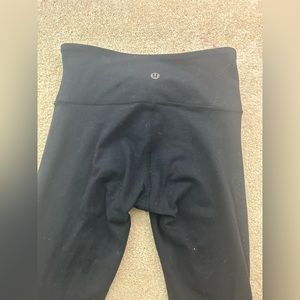 SIZE 2 BLACK LULU LEGGINGS